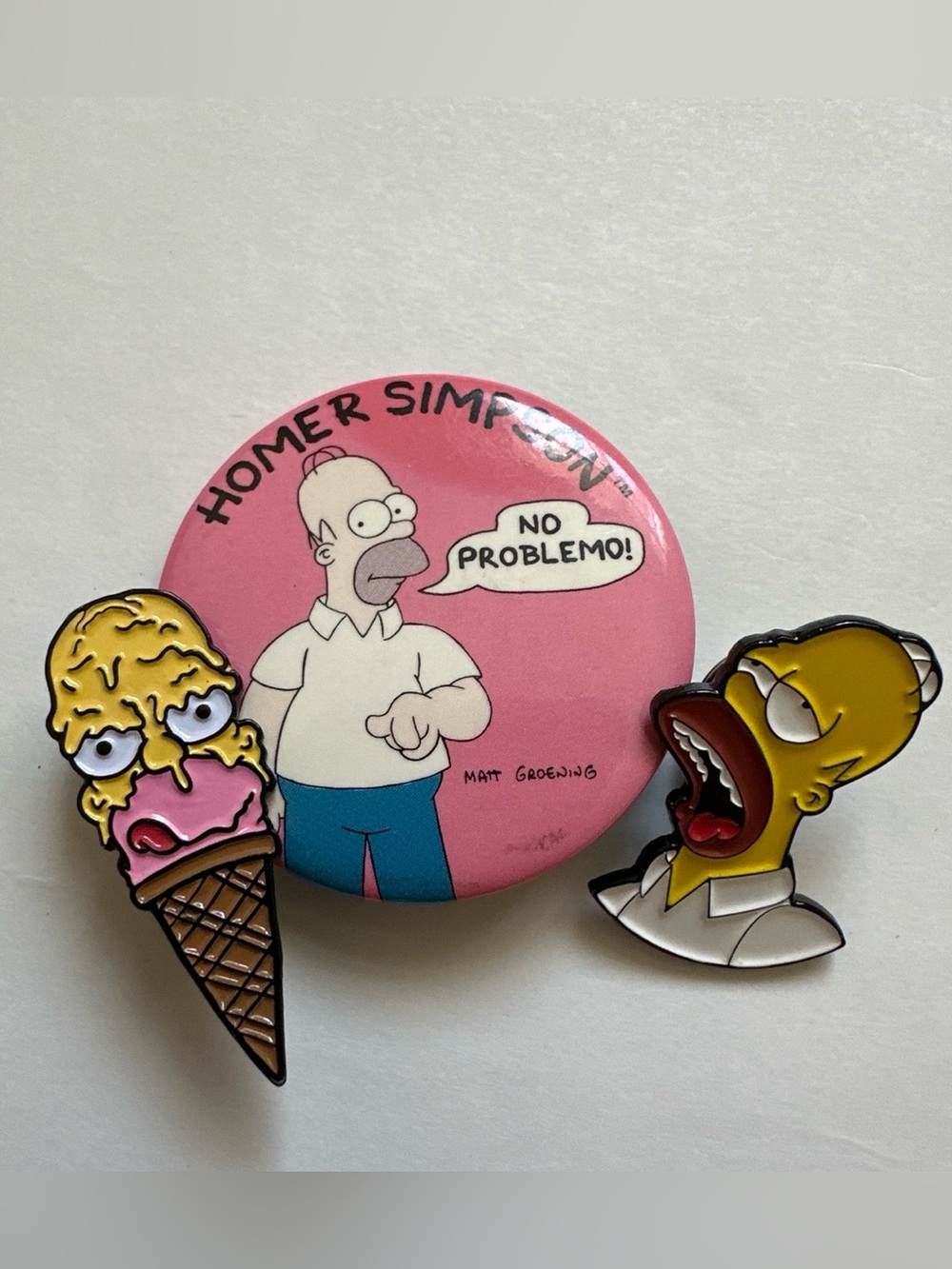 Vintage The Simpsons  - Homer Simpson pin button lot ( set of 3 )